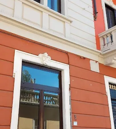 Apartment Houston House Milan